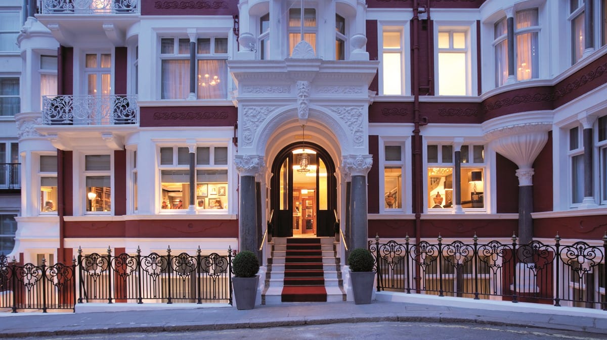 Just Checked Out: St. James Hotel and Club in London