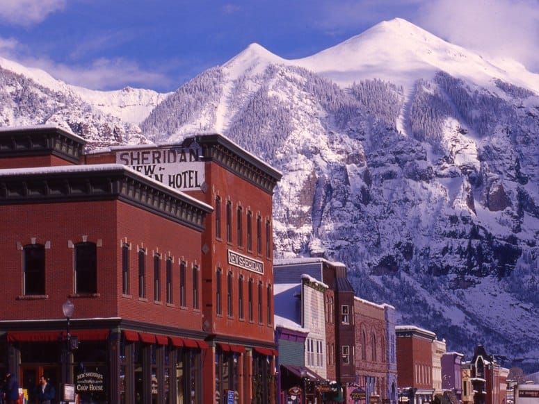Just Checked Out: Auberge Residences at Element 52, Telluride