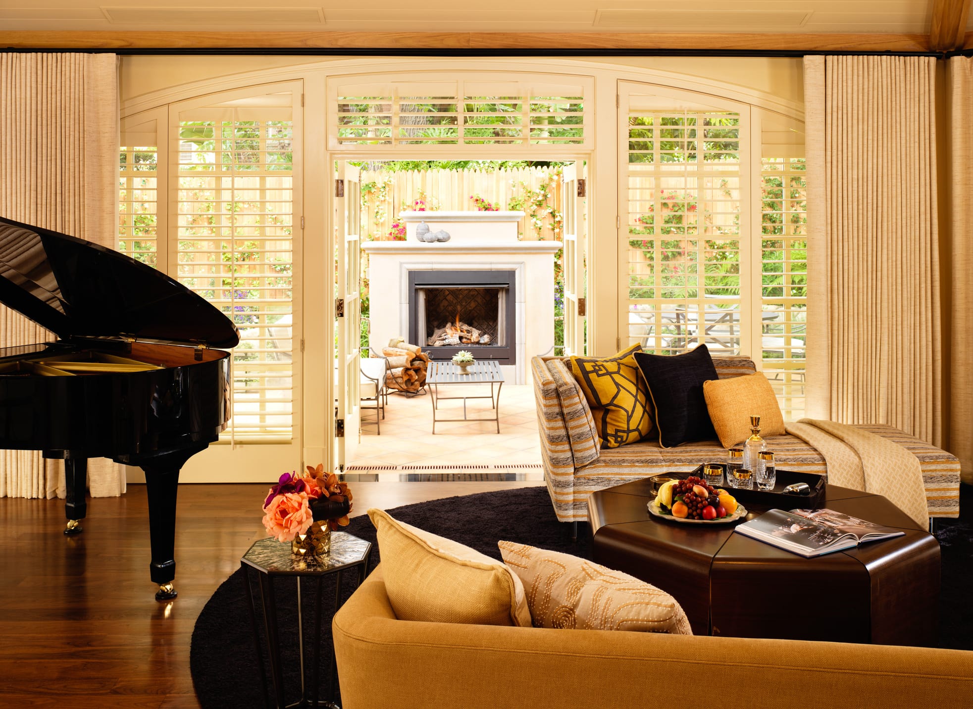 Beverly Hills Hotel bungalow living room